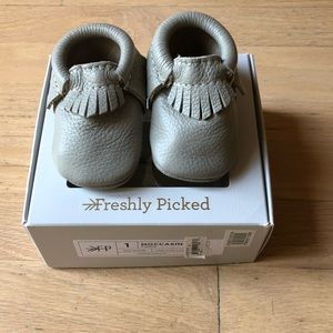 Freshly Picked Moccasin - size 1